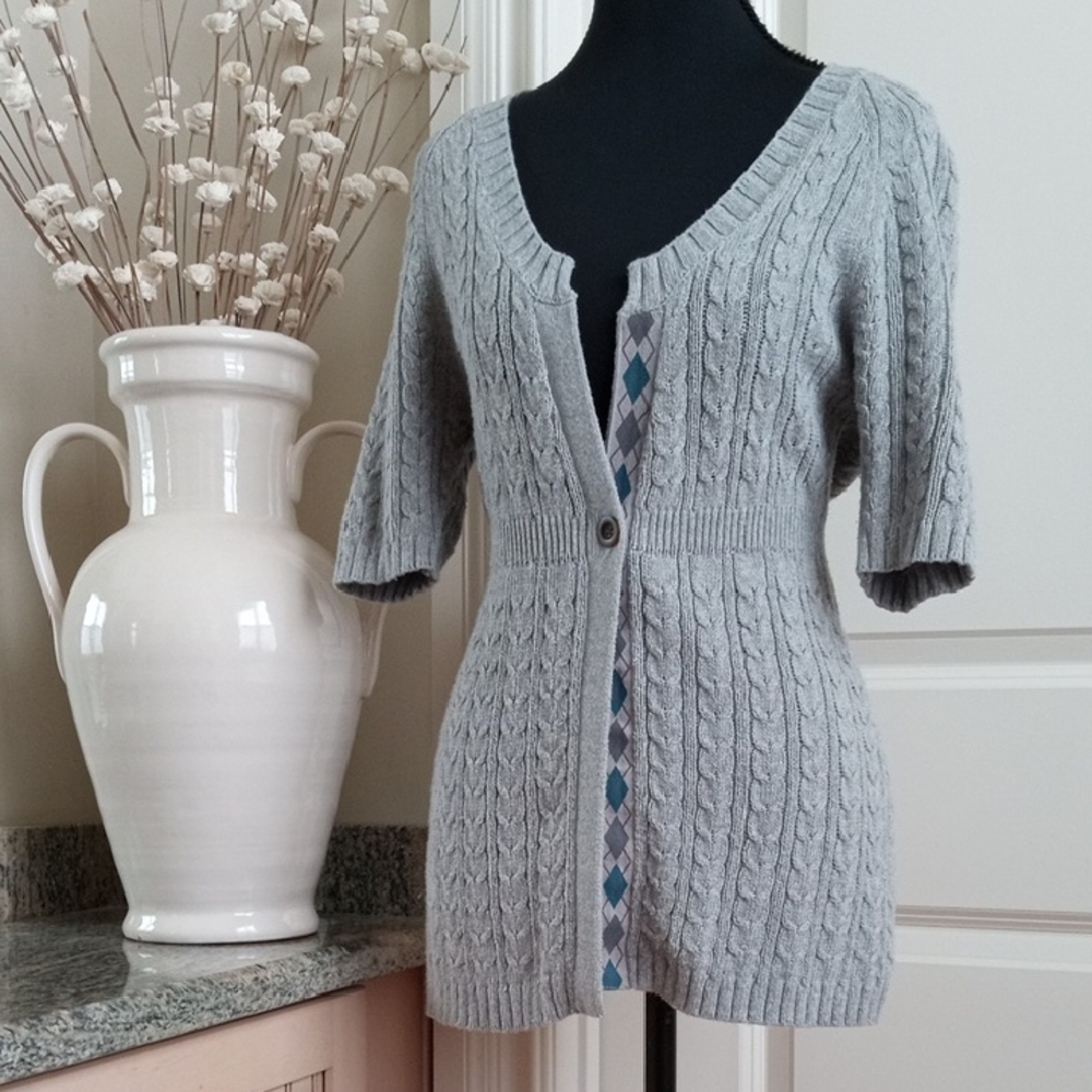 Kenzi Soft Blue-Gray Women's Cable Knit One Button Closure Cardigan. Size L